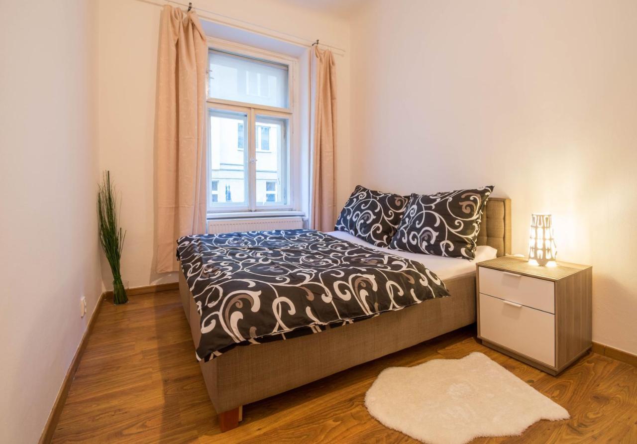 Chest Design Apartments Prag Eksteriør billede
